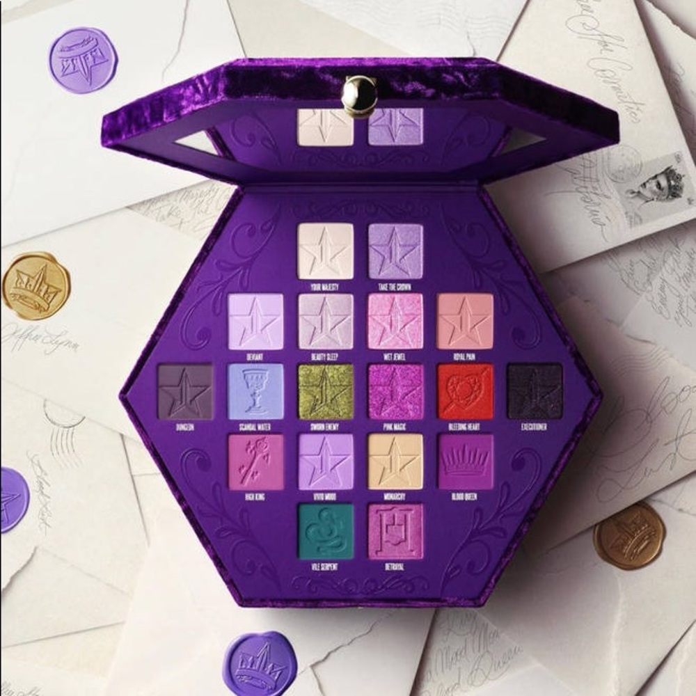 Meet your Posher, Liliane